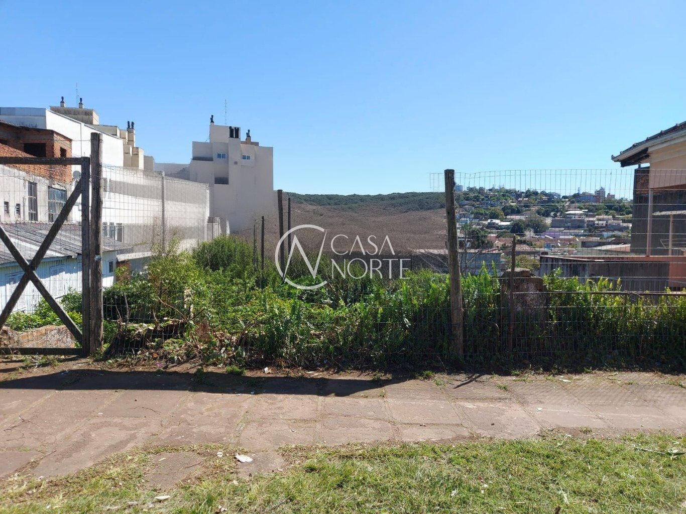 Terreno à venda  com 624m², Rua Dom Vital no bairro Glória em Porto Alegre