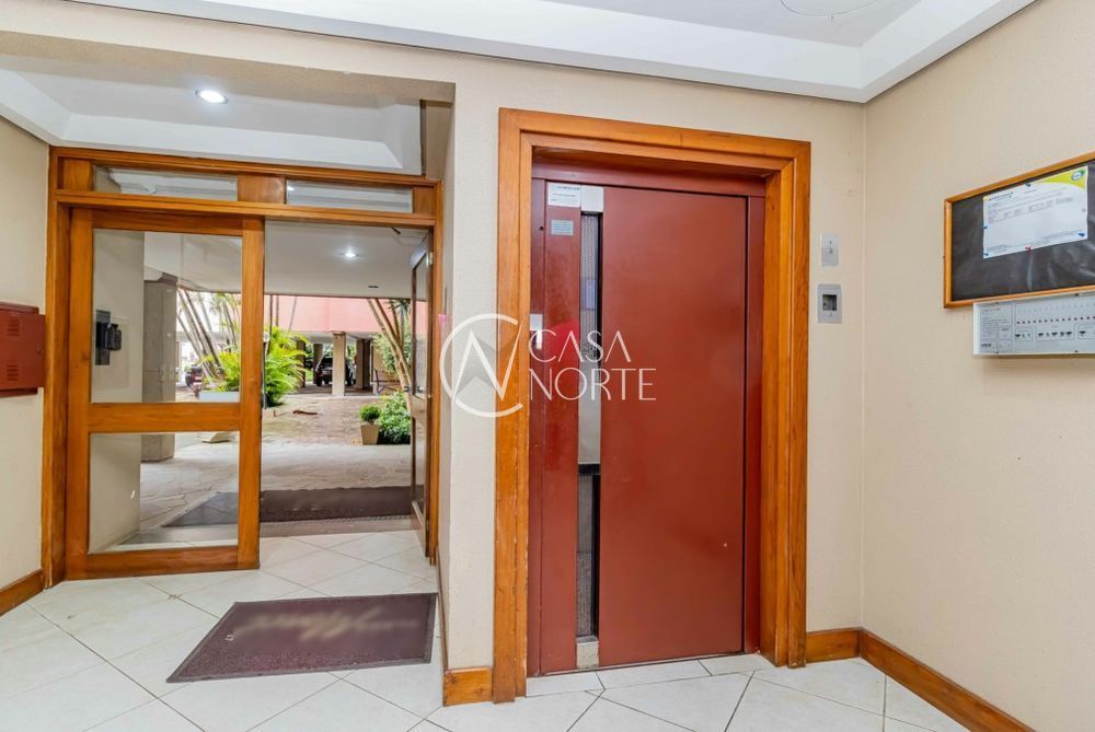 Apartamento à venda com 2 quartos, 73m², 1 vaga, Avenida Clemenciano Barnasque no bairro Teresópolis em Porto Alegre