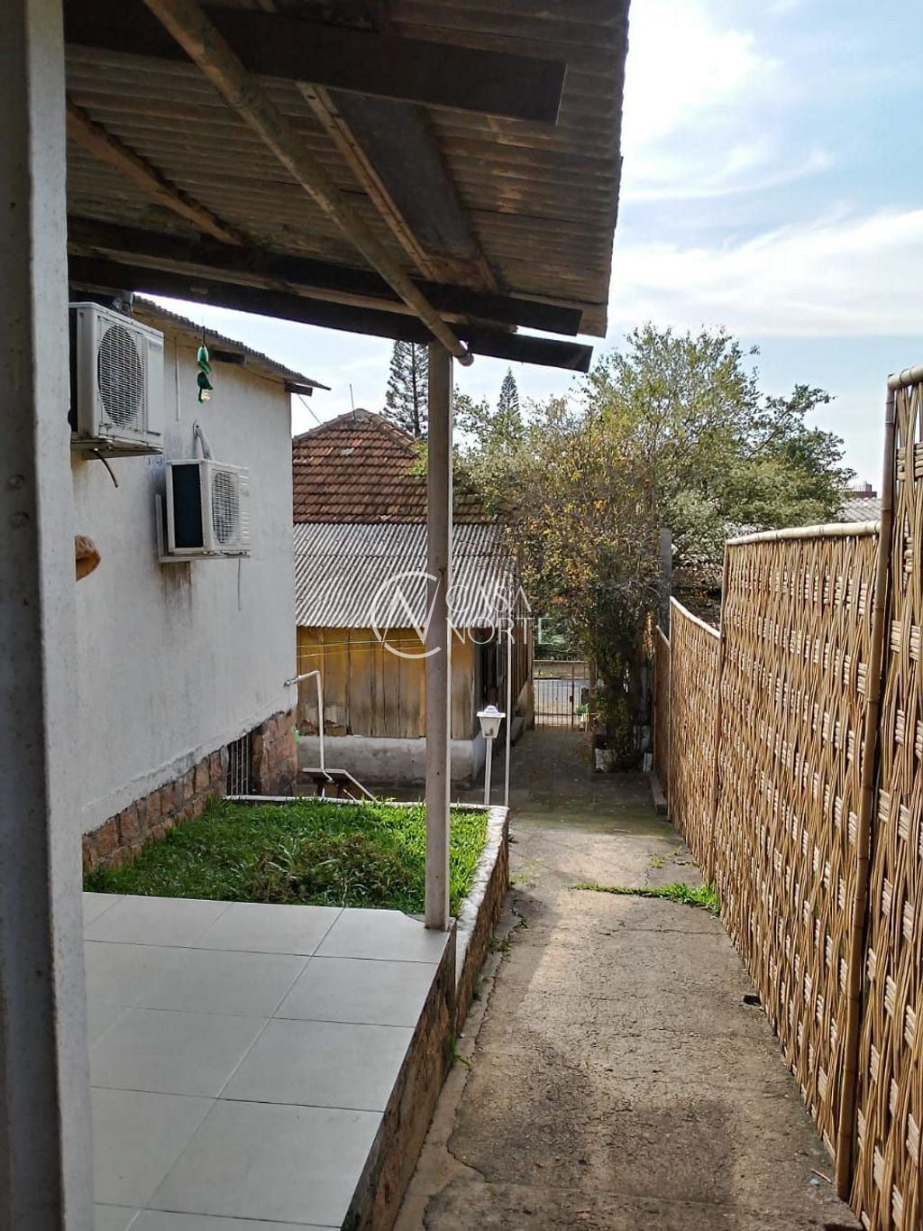 Casa à venda com 4 quartos, 88m², 3 vagas, Rua Intendente Alfredo Azevedo no bairro Glória em Porto Alegre