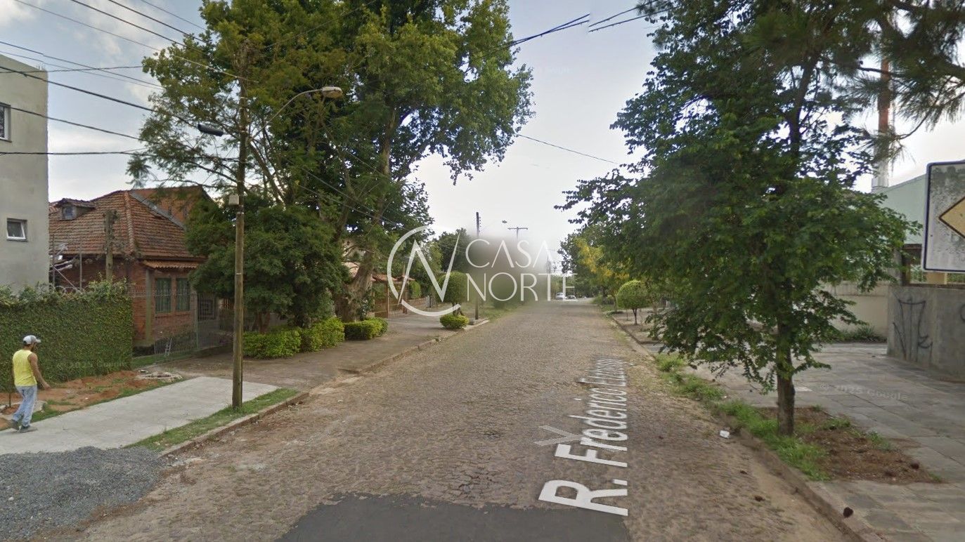 Terreno à venda  com 1683m², Rua Frederico Etzberger no bairro Nonoai em Porto Alegre