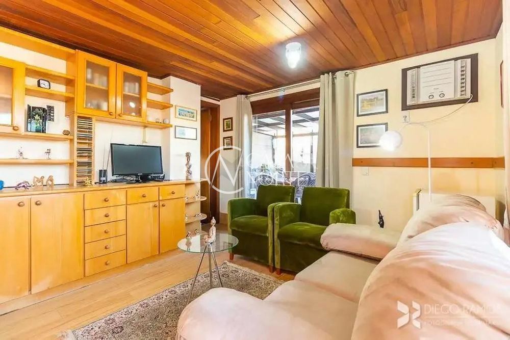 Cobertura à venda com 2 quartos, 153m², 1 suíte, 1 vaga, Rua Peri Machado no bairro Menino Deus em Porto Alegre