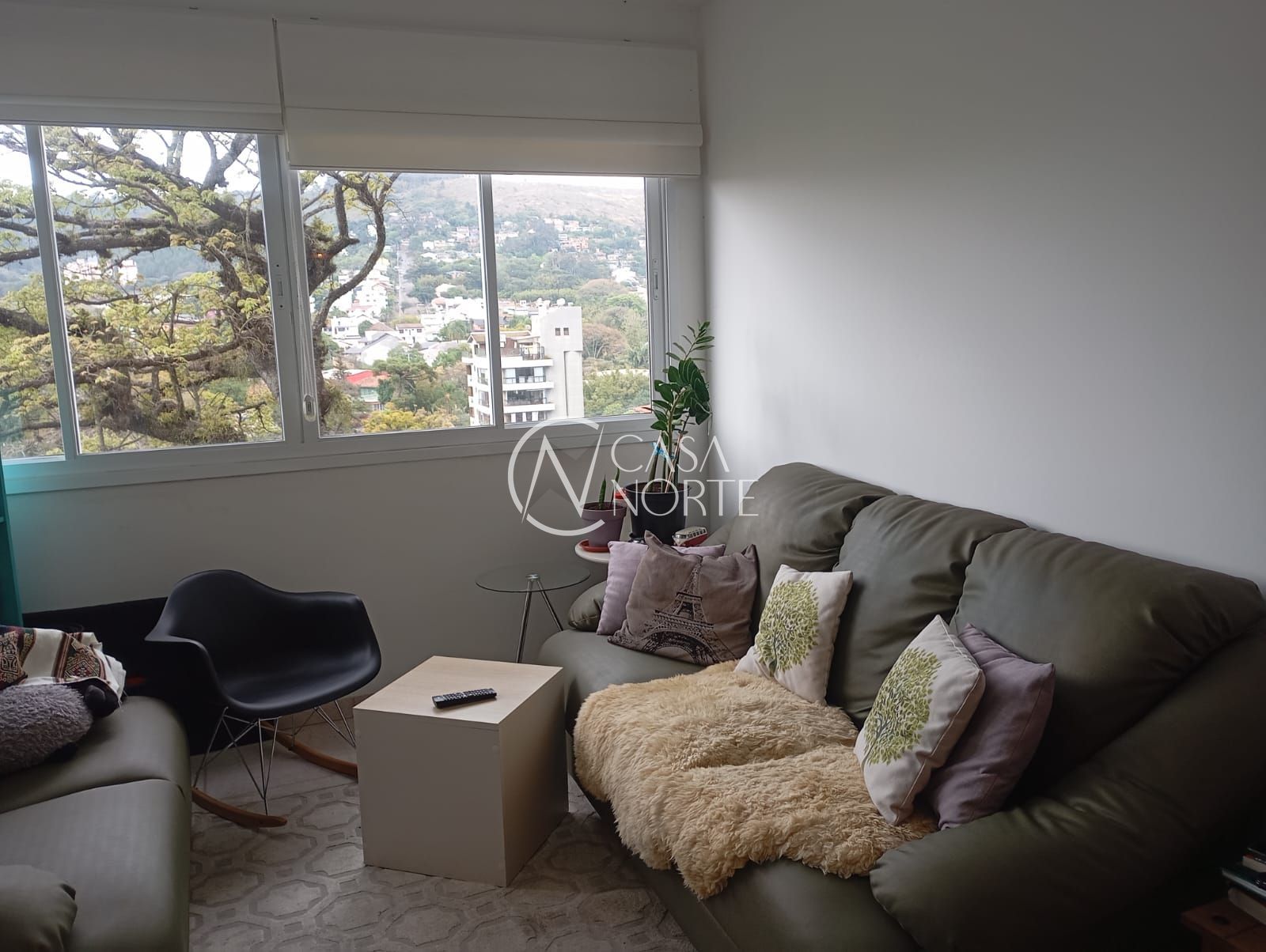 Apartamento à venda com 1 quarto, 49m², 1 vaga, Rua Dário Totta no bairro Teresópolis em Porto Alegre