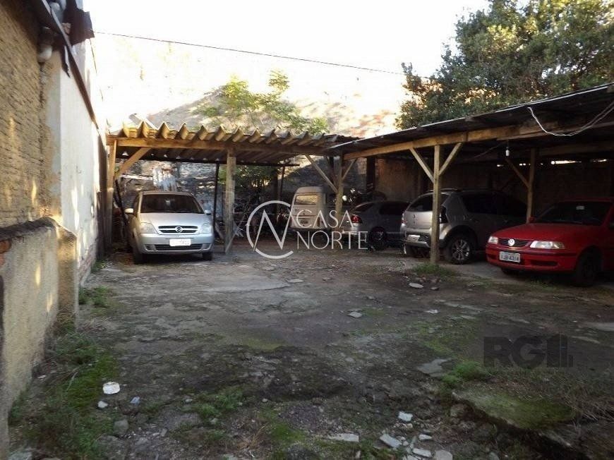 Terreno à venda  com 483m², Avenida Patria no bairro São Geraldo em Porto Alegre