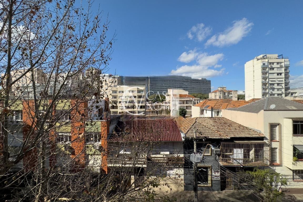 Apartamento à venda com 3 quartos, 70m², Rua Jacinto Gomes no bairro Santana em Porto Alegre