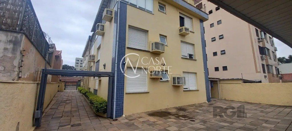 Apartamento à venda com 3 quartos, 115m², 1 suíte, 1 vaga, Rua Dona Inocência no bairro Jardim Botânico em Porto Alegre