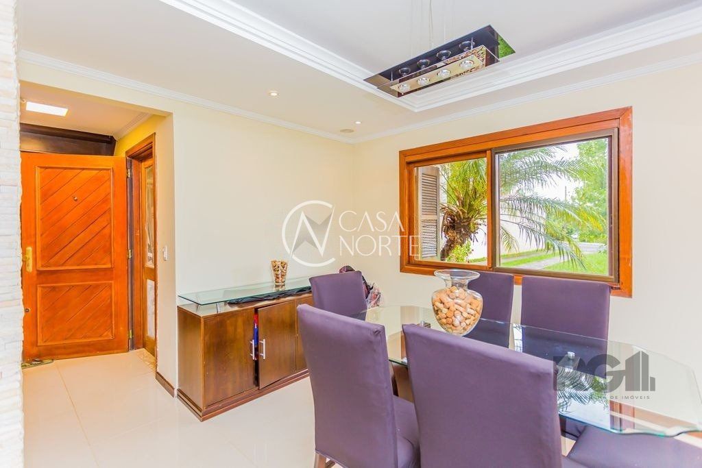 Casa de Condomínio à venda com 3 quartos, 155m², 1 suíte, 4 vagas, Avenida da Serraria no bairro Espírito Santo em Porto Alegre