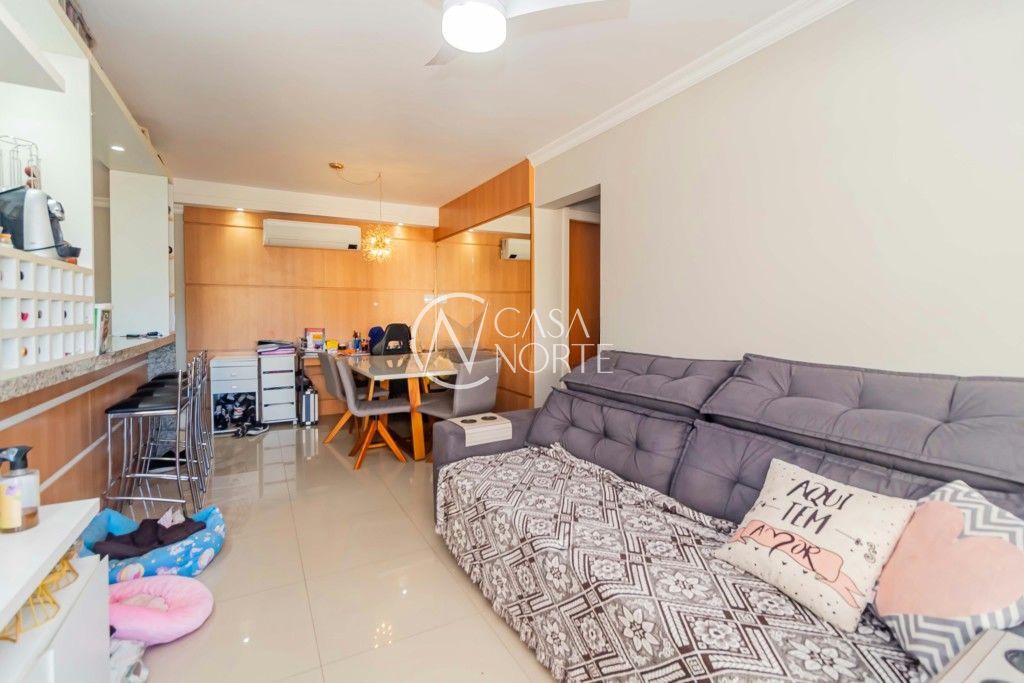 Apartamento à venda com 3 quartos, 93m², 1 suíte, 2 vagas, Rua Bispo William Thomas no bairro Teresópolis em Porto Alegre