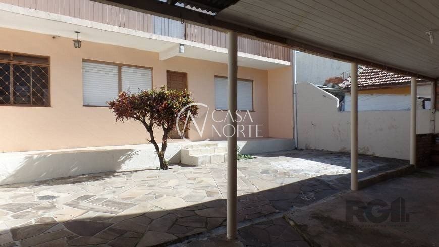 Casa à venda com 2 quartos, 60m², 2 vagas, Avenida Alberto Pasqualini no bairro Jardim Sabará em Porto Alegre