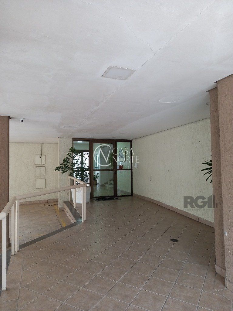 Apartamento à venda com 3 quartos, 98m², 1 suíte, 2 vagas, Rua Frederico Etzberger no bairro Nonoai em Porto Alegre