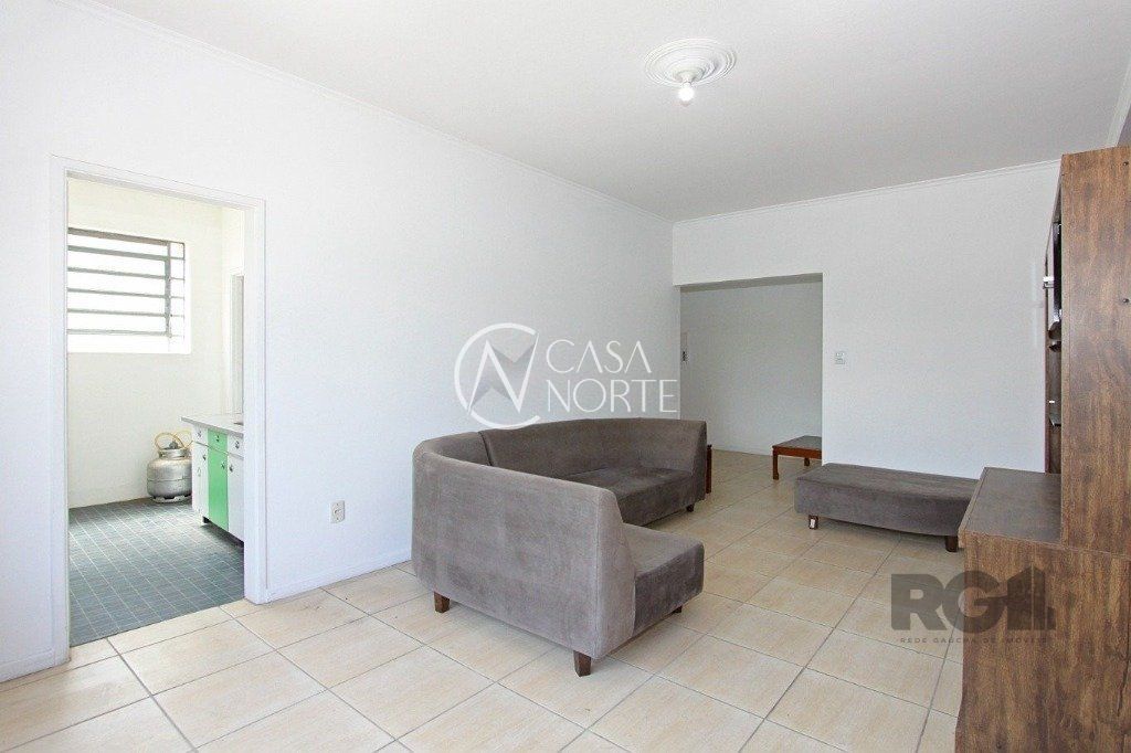 Apartamento à venda com 2 quartos, 79m², 2 vagas, Avenida Protásio Alves no bairro Petrópolis em Porto Alegre