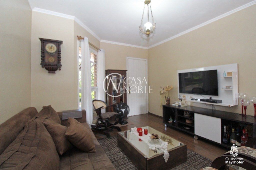 Casa de Condomínio à venda com 3 quartos, 139m², 1 suíte, 1 vaga, Rua Dona Zulmira no bairro Cavalhada em Porto Alegre