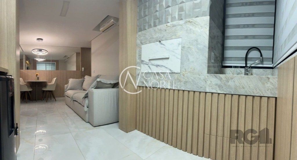 Apartamento à venda com 2 quartos, 67m², 1 suíte, 1 vaga, Rua Marina Sirângelo Castello no bairro Jardim Itu em Porto Alegre