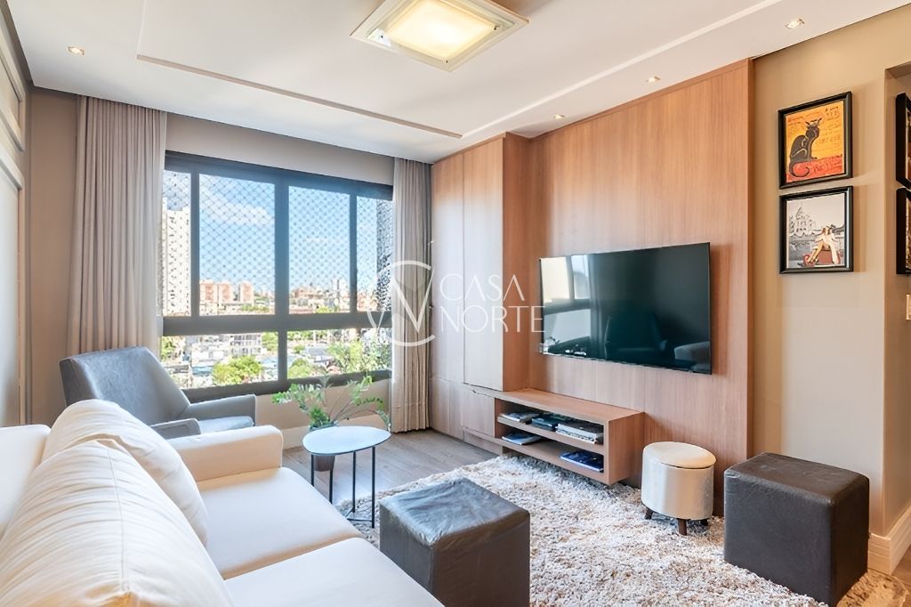 Apartamento à venda com 2 quartos, 72m², 1 suíte, 1 vaga, Rua Itapeva no bairro Passo da Areia em Porto Alegre
