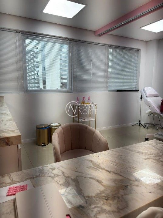 Sala Comercial à venda com 1 quarto, 36m², Avenida Princesa Isabel no bairro Santana em Porto Alegre