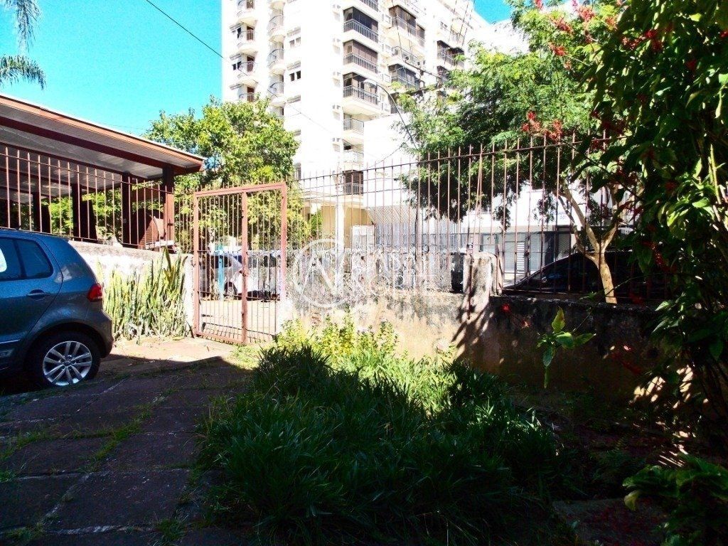 Casa à venda com 3 quartos, 138m², Rua Gonçalves Dias no bairro Menino Deus em Porto Alegre