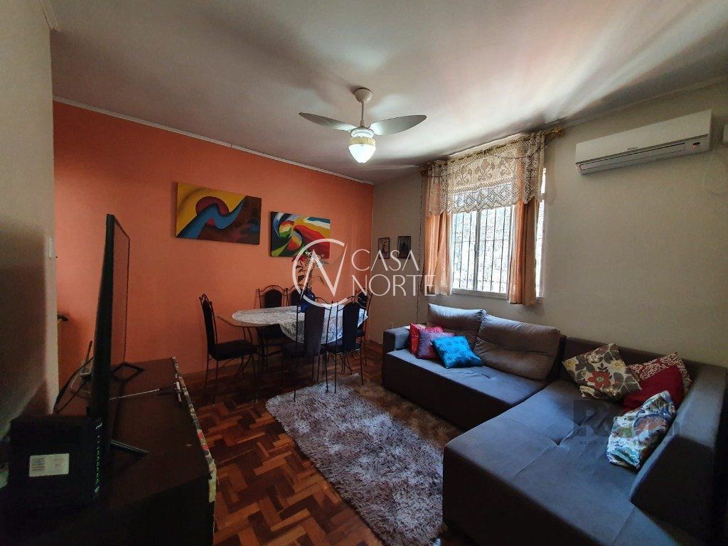 Apartamento à venda com 2 quartos, 70m², Avenida Coronel Gastão Haslocher Mazeron no bairro Medianeira em Porto Alegre