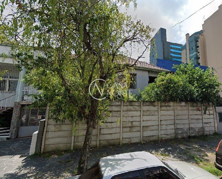 Terreno à venda  com 300m², Rua Ernesto da Fontoura no bairro São Geraldo em Porto Alegre