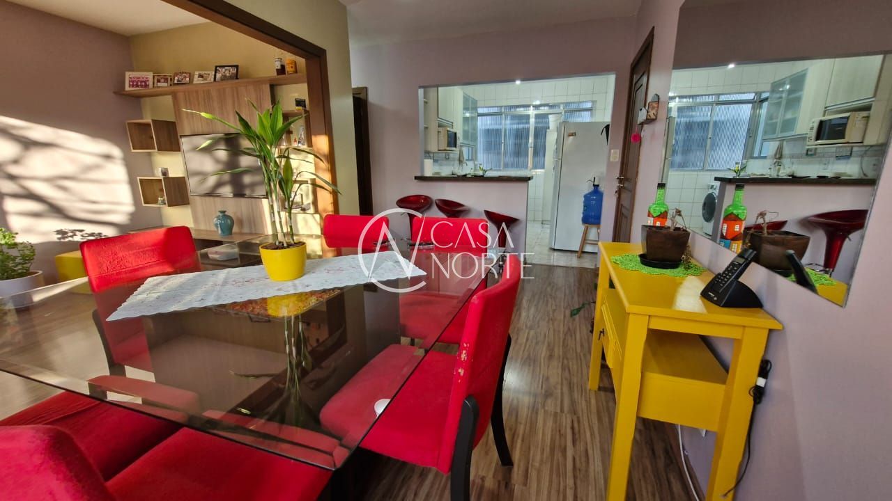 Apartamento à venda com 3 quartos, 66m², 1 vaga, Avenida Eduardo Prado no bairro Cavalhada em Porto Alegre