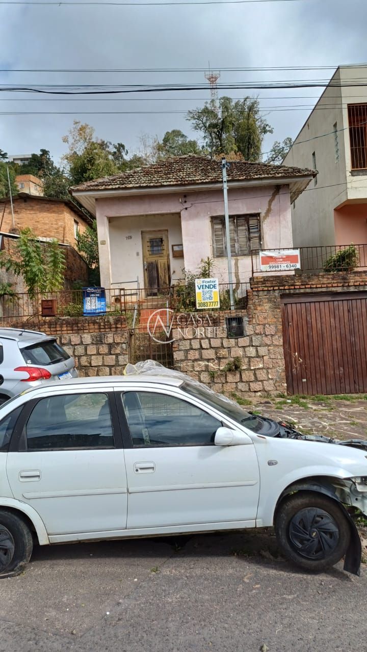 Terreno à venda  com 572m², Rua Costa Lima no bairro Nonoai em Porto Alegre
