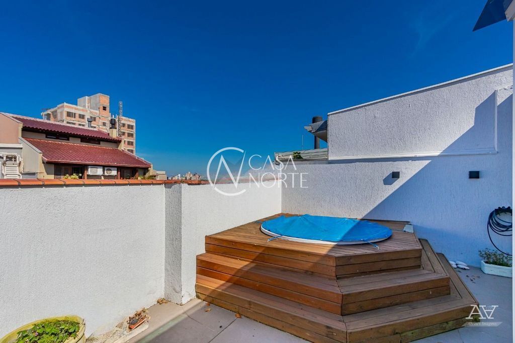 Cobertura à venda com 1 quarto, 102m², 1 suíte, 1 vaga, Rua Vicente da Fontoura no bairro Rio Branco em Porto Alegre