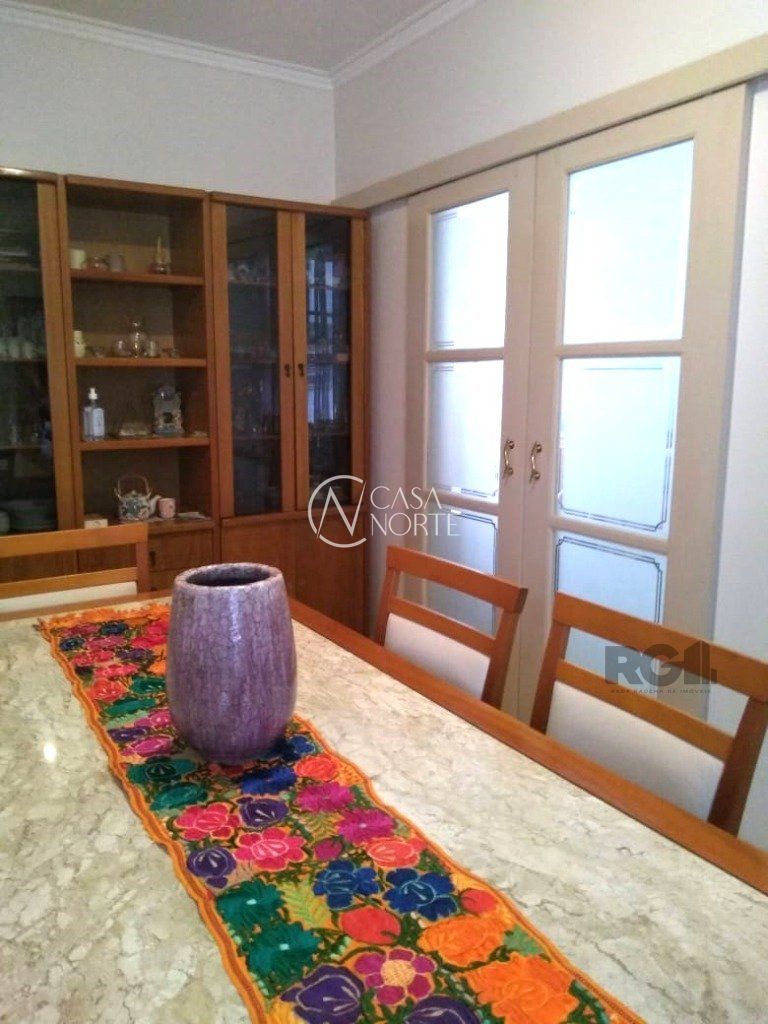 Apartamento à venda com 3 quartos, 129m², 1 vaga, Rua Dona Leopoldina no bairro São João em Porto Alegre