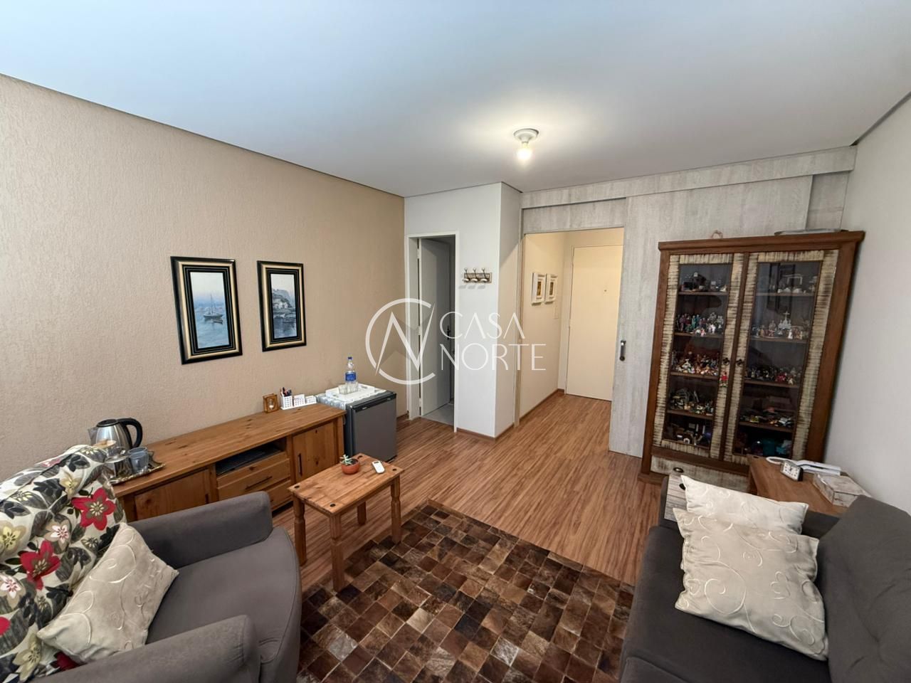 Sala Comercial à venda com 1 quarto, 31m², Rua Barão do Triunfo no bairro Menino Deus em Porto Alegre