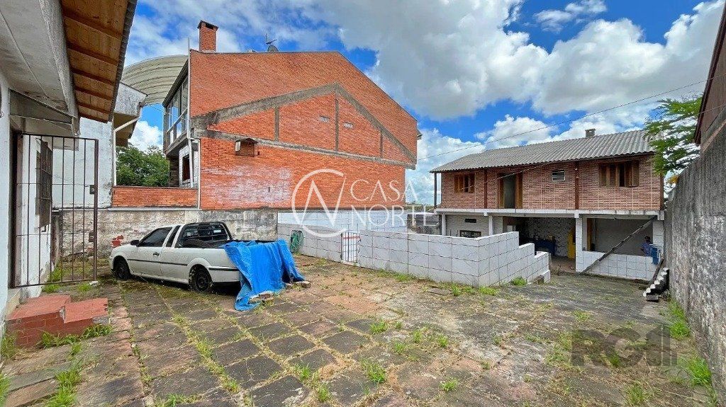 Terreno à venda  com 528m², Rua Álvaro Nicofé no bairro Vila Jardim em Porto Alegre