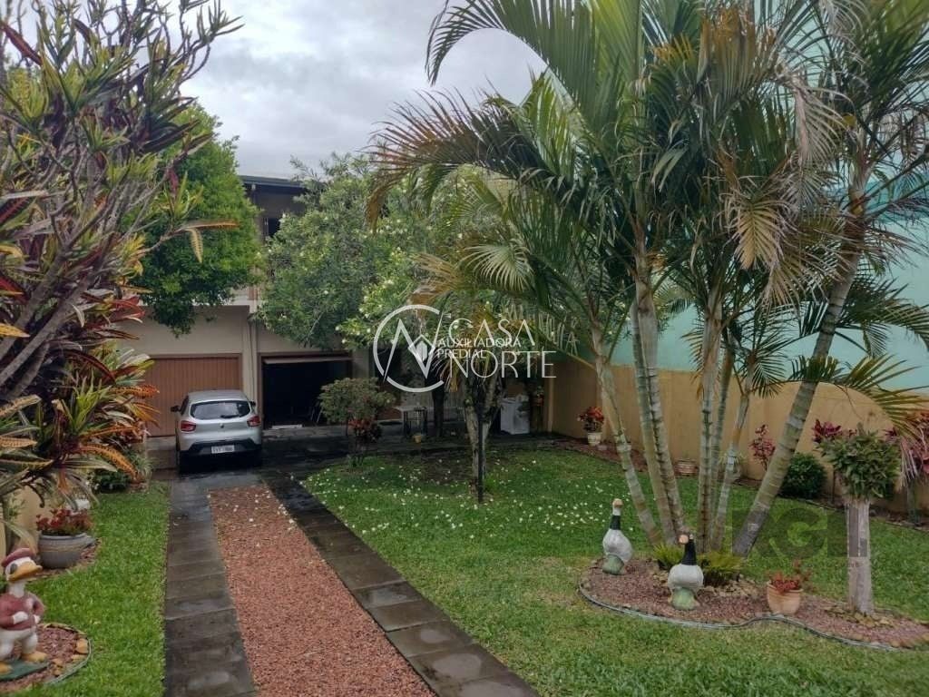 Casa à venda com 2 quartos, 220m², 1 suíte, 2 vagas, Rua Vidal de Negreiros no bairro Vila São José em Porto Alegre