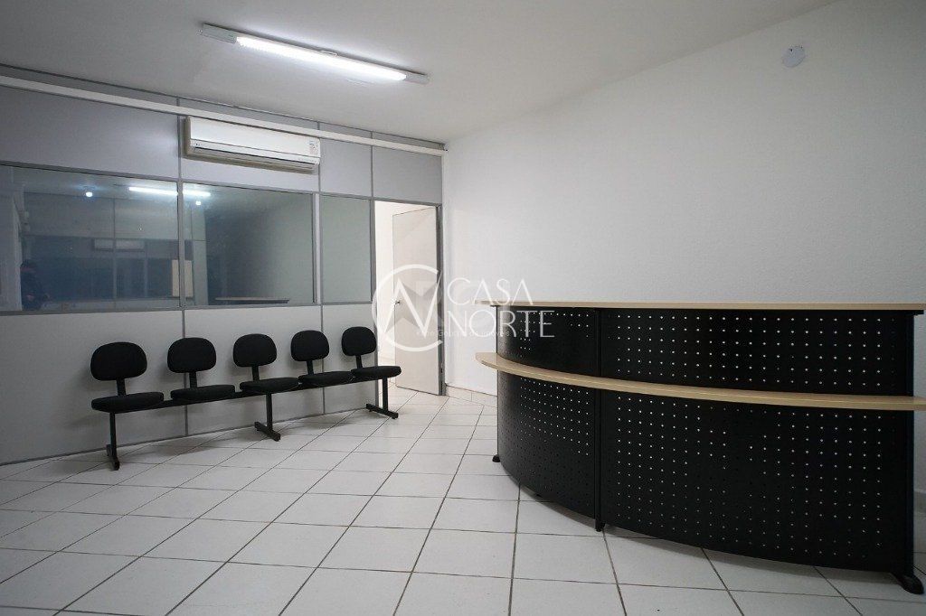 Sala Comercial à venda , 157m², Avenida Otavio Rocha no bairro Centro Histórico em Porto Alegre