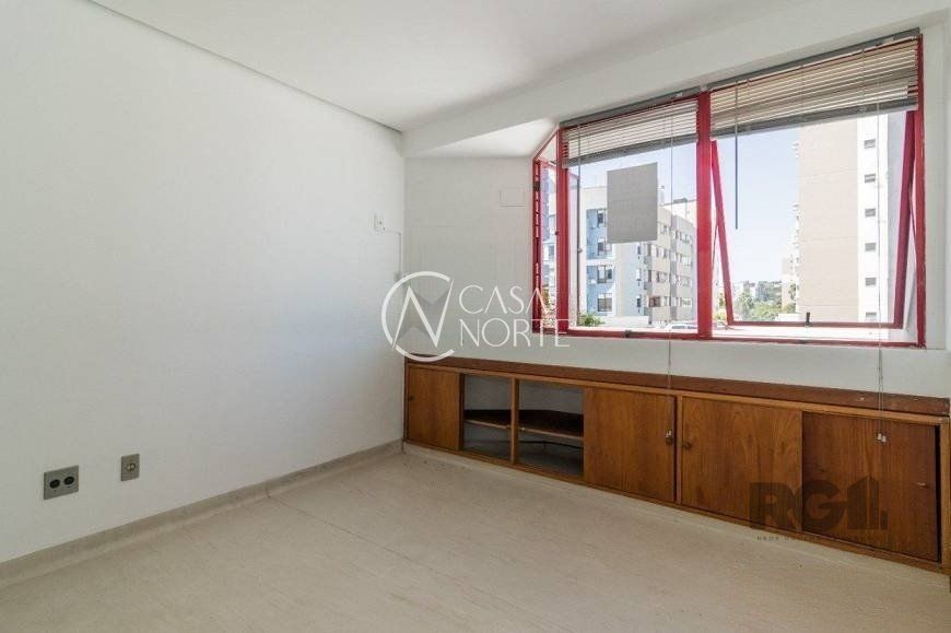 Sala Comercial à venda , 36m², Rua Visconde do Herval no bairro Menino Deus em Porto Alegre