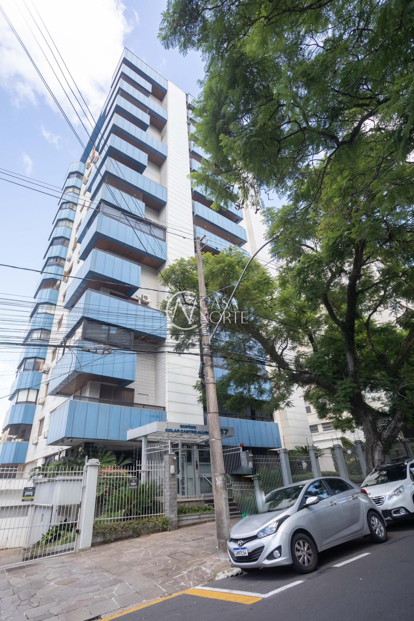 Cobertura à venda com 5 quartos, 603m², 2 suítes, 3 vagas, Rua Castro Alves no bairro Rio Branco em Porto Alegre