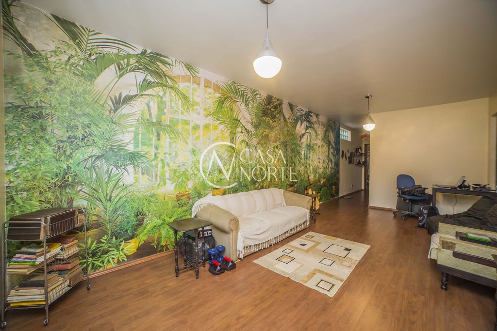 Casa à venda com 4 quartos, 311m², 1 suíte, 4 vagas, Rua Otávio Dutra no bairro Santa Tereza em Porto Alegre