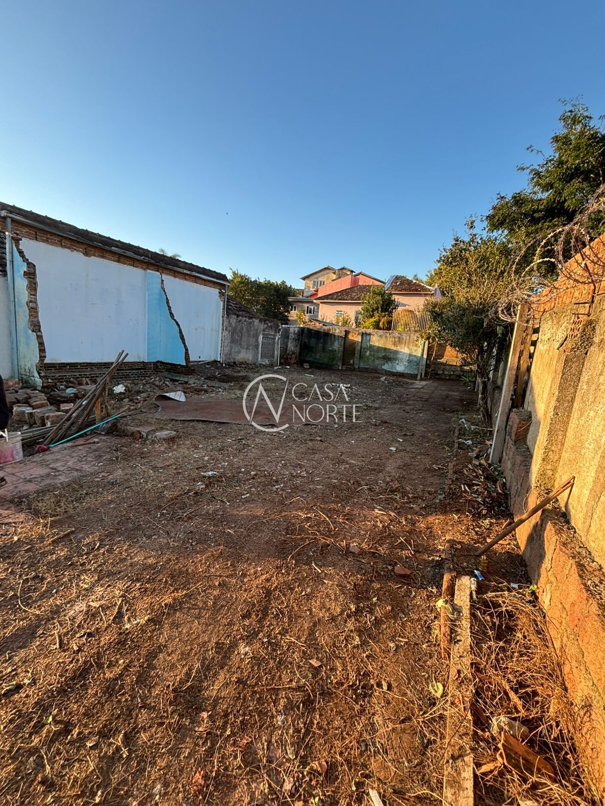 Terreno à venda  com 226m², Rua Padre Teschauer no bairro Glória em Porto Alegre