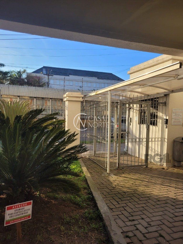 Apartamento à venda com 2 quartos, 89m², 1 vaga, Avenida Teresópolis no bairro Teresópolis em Porto Alegre