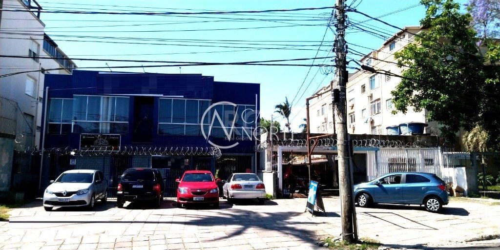 Prédio Comercial à venda  com 1380m², Rua Doutor Campos Velho no bairro Cristal em Porto Alegre