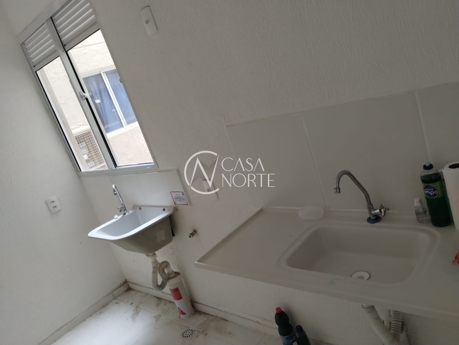 Apartamento à venda com 2 quartos, 41m², 1 vaga, Estrada Cristiano Kraemer no bairro Vila Nova em Porto Alegre