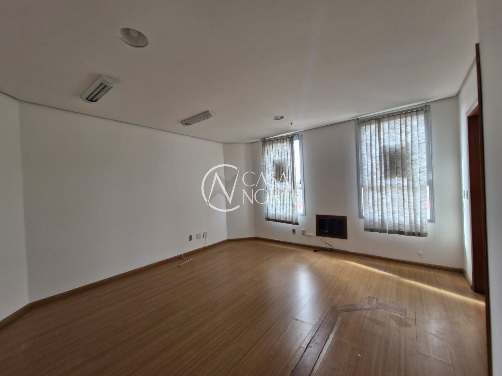Sala Comercial à venda , 29m², Avenida Engenheiro Ludolfo Boehl no bairro Teresópolis em Porto Alegre