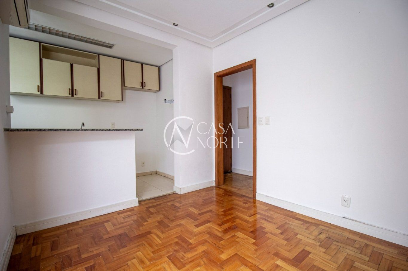 Apartamento à venda com 1 quarto, 45m², Rua Garibaldi no bairro Independência em Porto Alegre