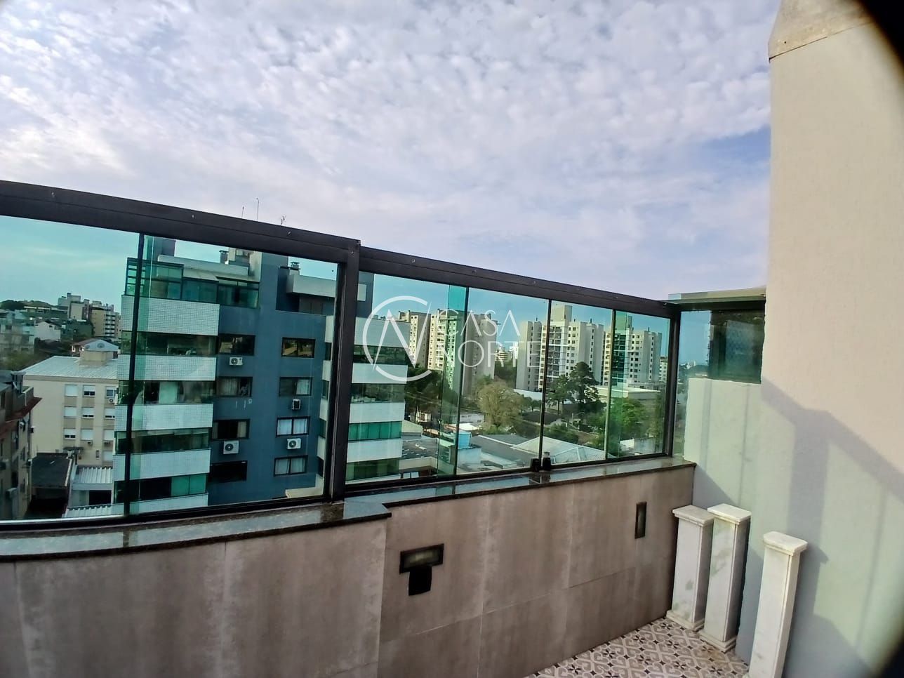 Cobertura à venda com 3 quartos, 156m², 1 suíte, 2 vagas, Rua Domingos Rubbo no bairro Jardim Lindóia em Porto Alegre