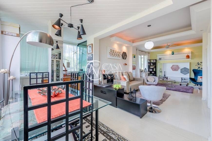 Apartamento à venda com 3 quartos, 124m², 1 suíte, 1 vaga, Avenida Karl Iwers no bairro Jardim Itu em Porto Alegre