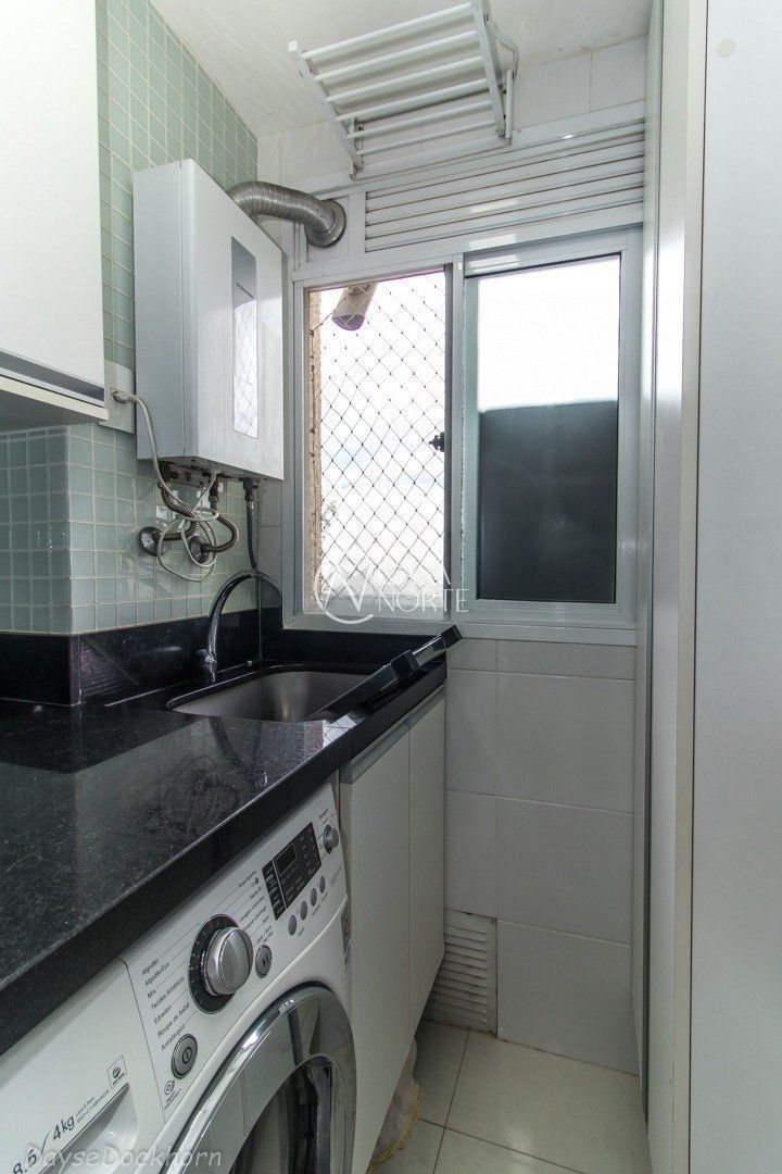 Apartamento à venda com 3 quartos, 62m², 1 suíte, 1 vaga, Praça da Feb no bairro Sarandi em Porto Alegre