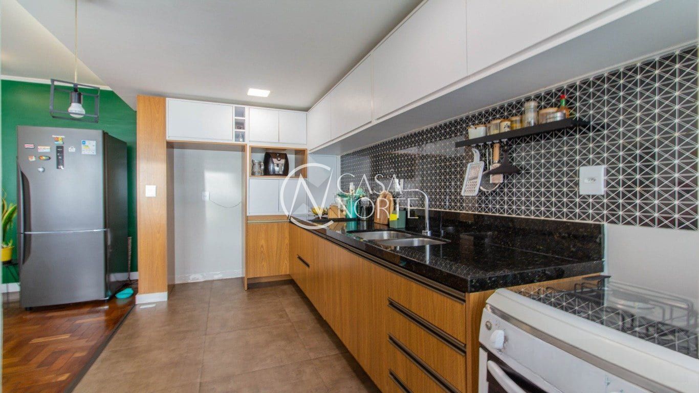 Apartamento à venda com 2 quartos, 66m², 1 vaga, Rua Felicíssimo de Azevedo no bairro São João em Porto Alegre