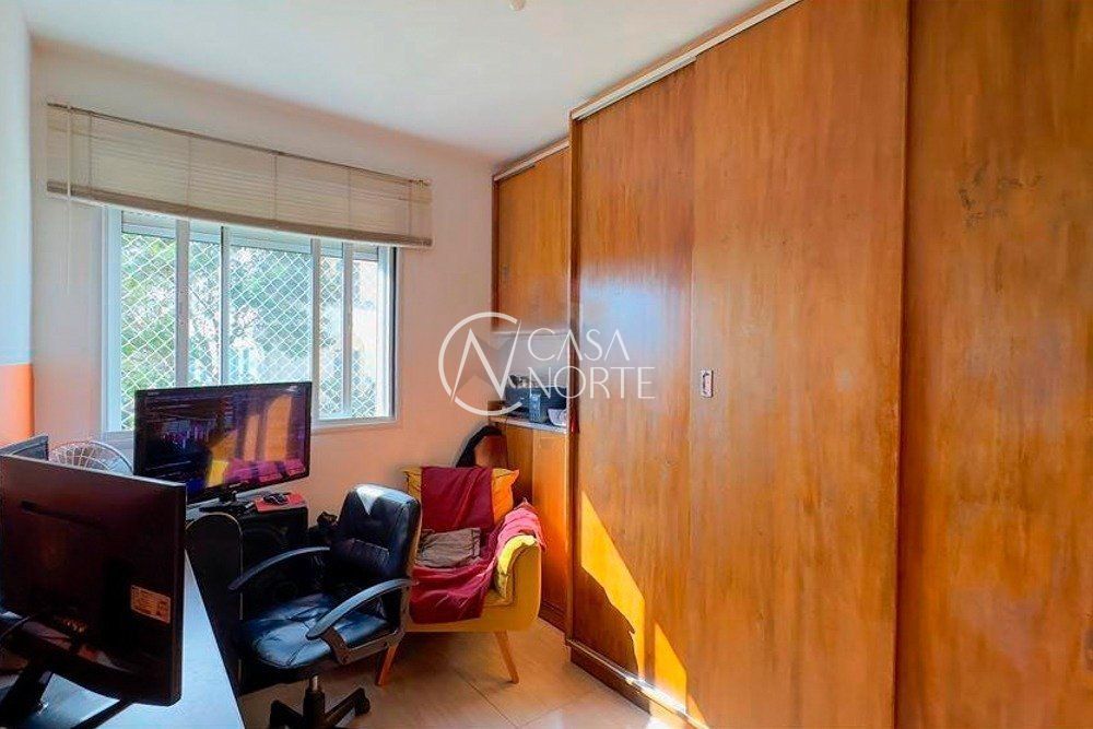 Apartamento à venda com 3 quartos, 69m², 1 suíte, 1 vaga, Rua Marechal Mesquita no bairro Teresópolis em Porto Alegre