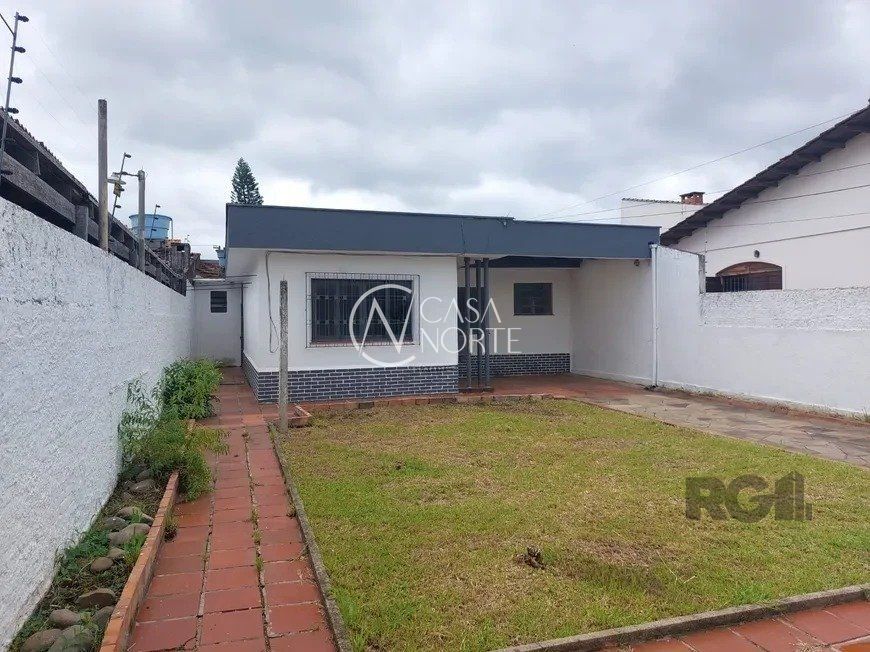 Casa à venda com 2 quartos, 115m², 2 vagas, Rua Rezende Costa no bairro Sarandi em Porto Alegre