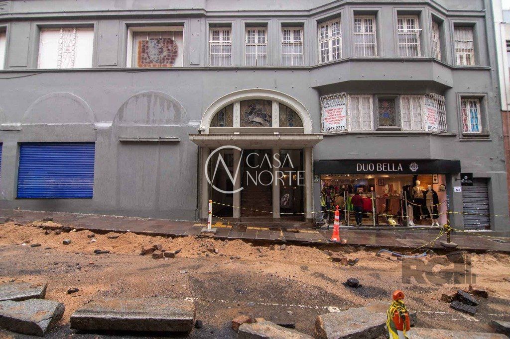 Sala Comercial à venda , 99m², Rua Vigario José Inácio no bairro Centro Histórico em Porto Alegre