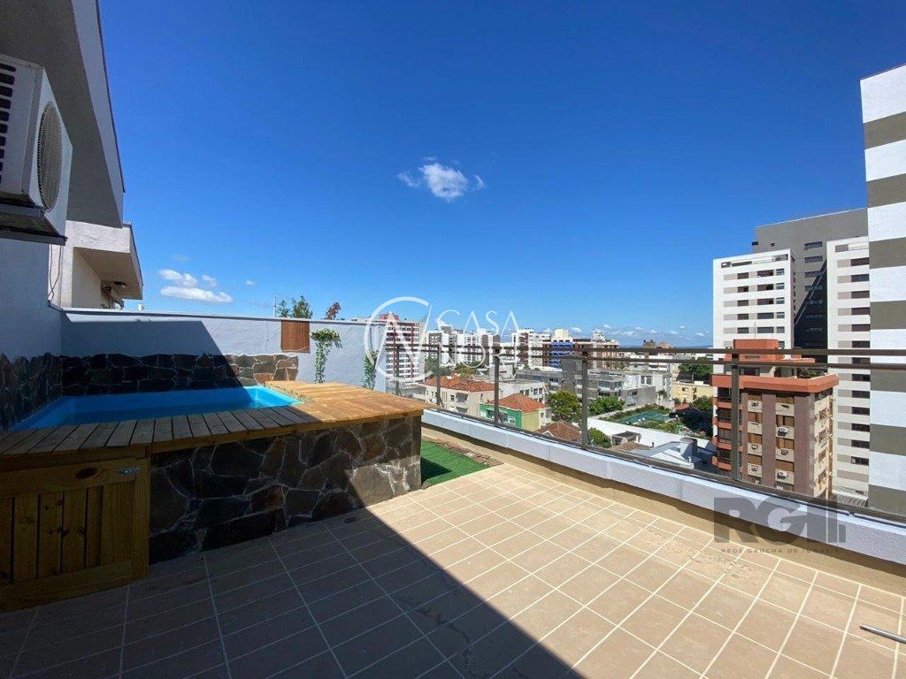 Apartamento à venda com 3 quartos, 226m², 1 suíte, 2 vagas, Avenida Getúlio Vargas no bairro Menino Deus em Porto Alegre