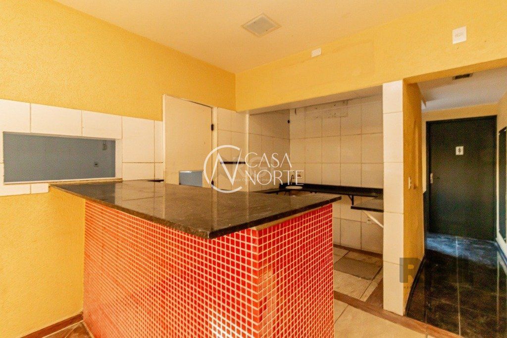 Casa Comercial à venda , 100m², Gomes de Freitas no bairro Jardim Itu em Porto Alegre