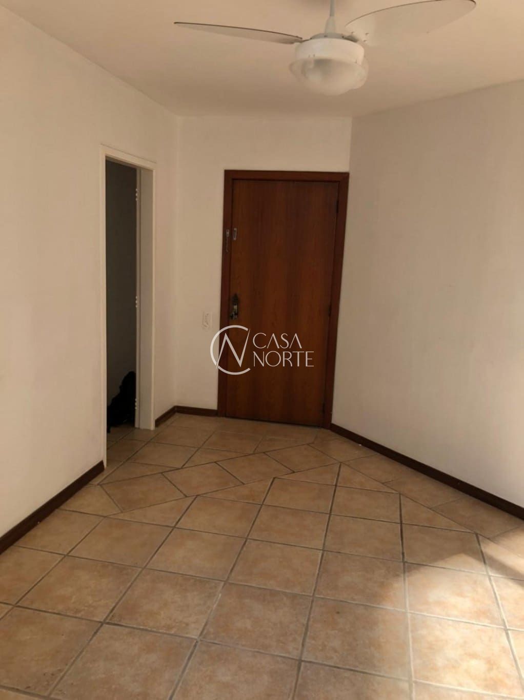 Apartamento à venda com 1 quarto, 41m², Avenida Wenceslau Escobar no bairro Tristeza em Porto Alegre