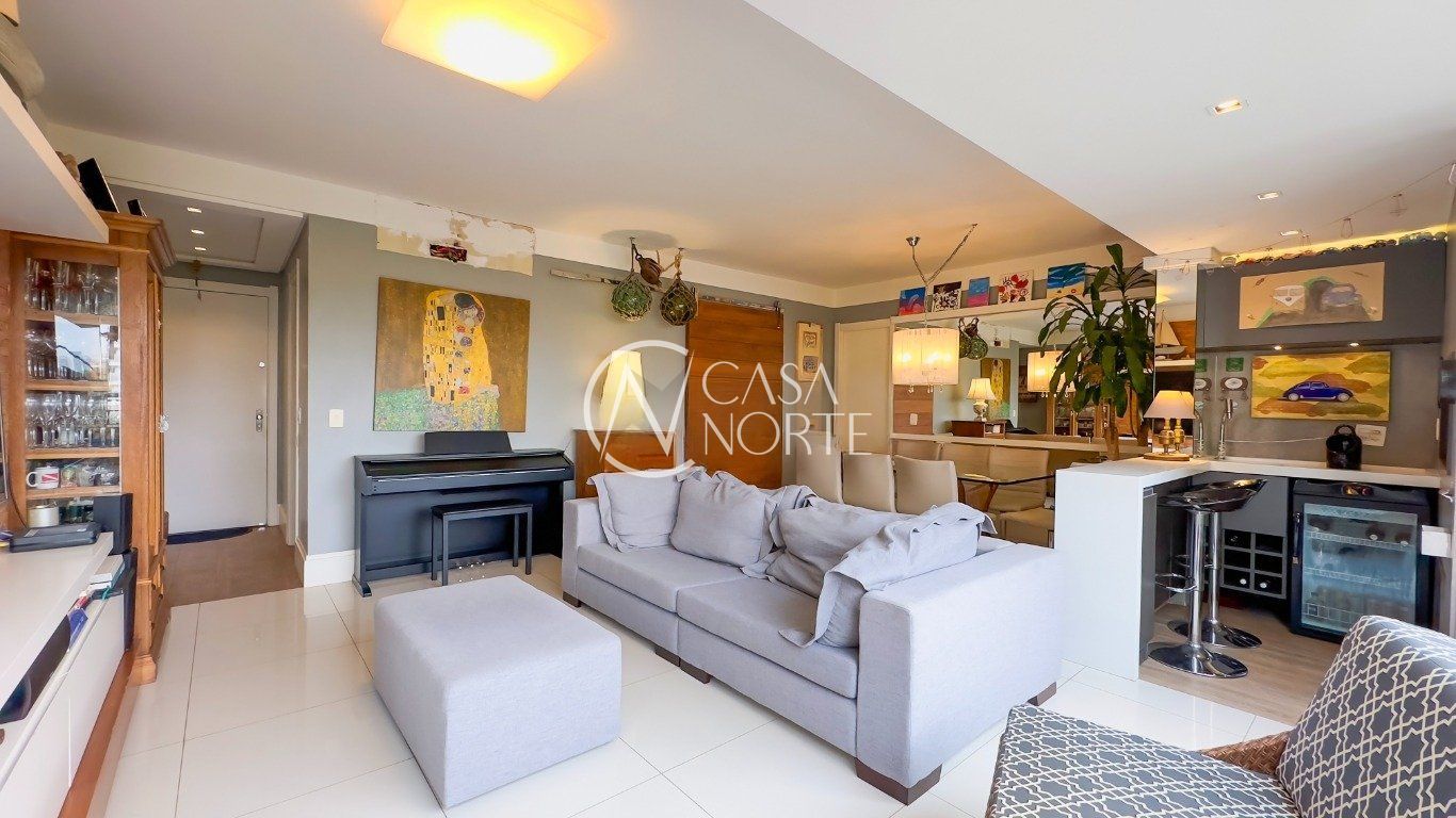 Apartamento à venda com 3 quartos, 112m², 1 suíte, 1 vaga, Avenida Túlio de Rose no bairro Jardim Europa em Porto Alegre
