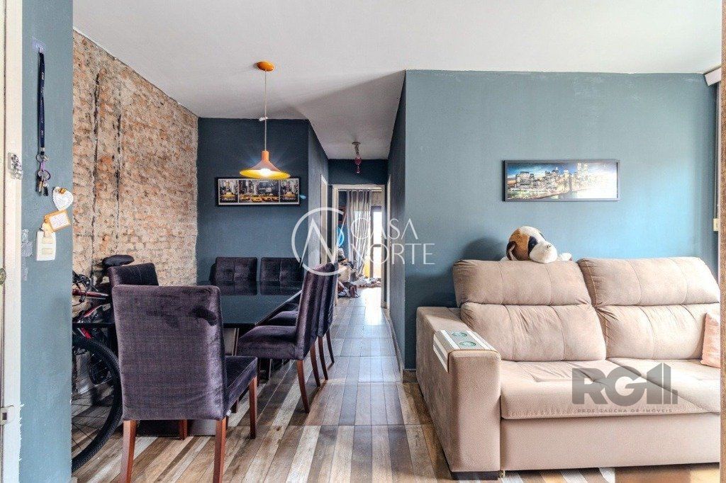 Apartamento à venda com 2 quartos, 58m², 1 vaga, Rua Alberto Silva no bairro Vila Ipiranga em Porto Alegre